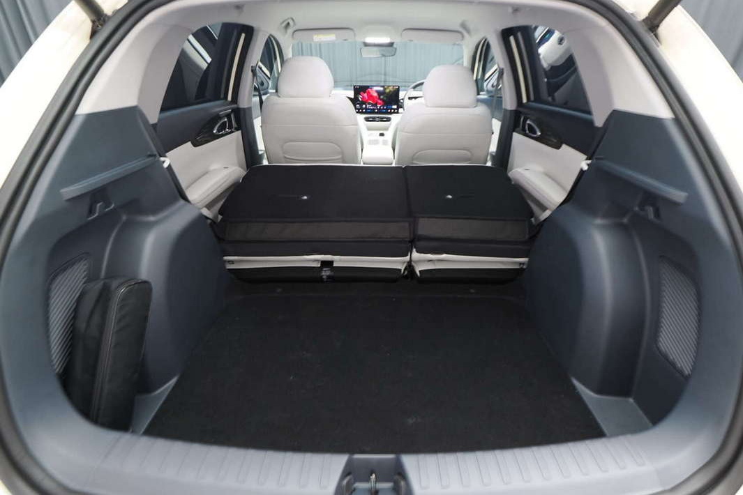 Proton e.Mas 5 Gallery Image