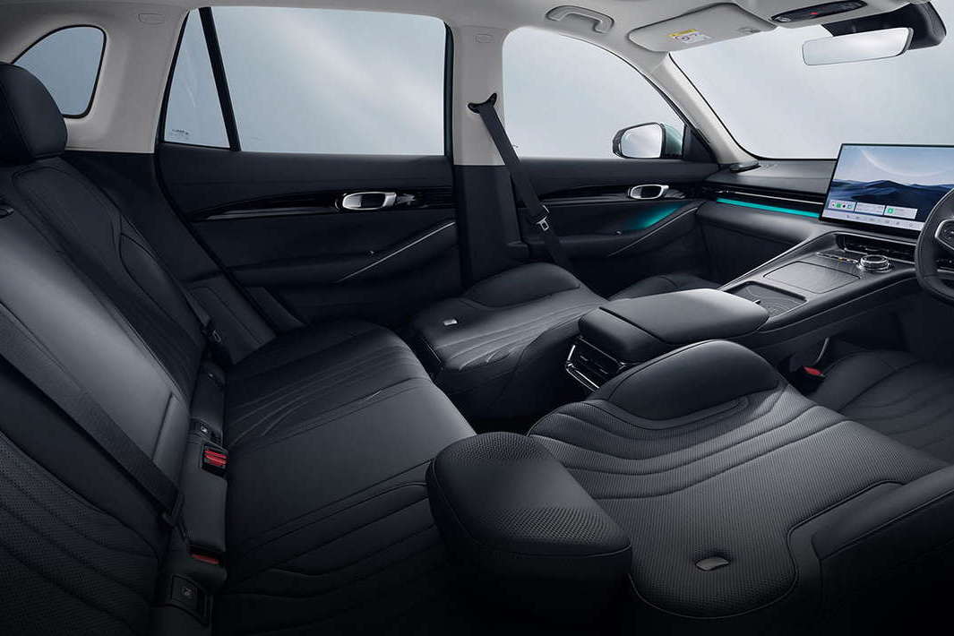 Proton e.Mas 7 Gallery Image